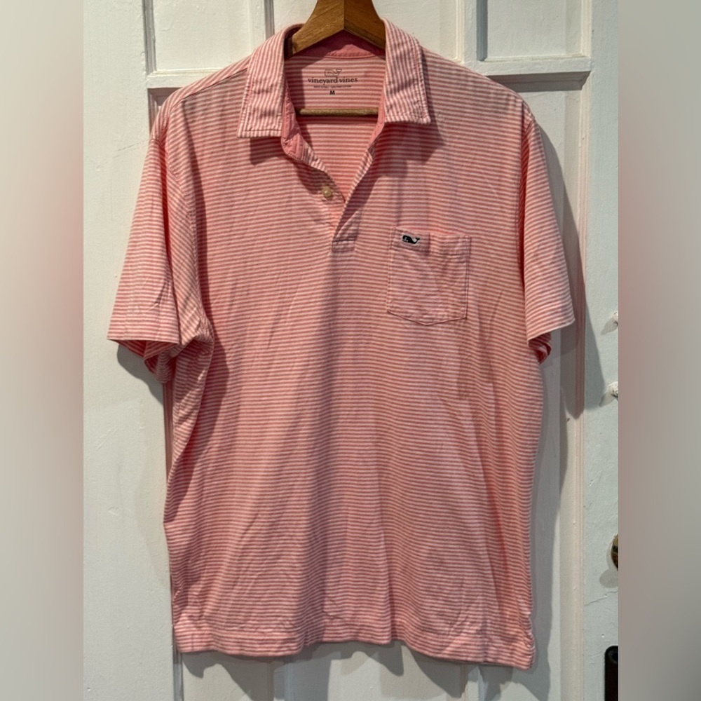 Vineyard Vines Men's Polo in Pink and White Stripes